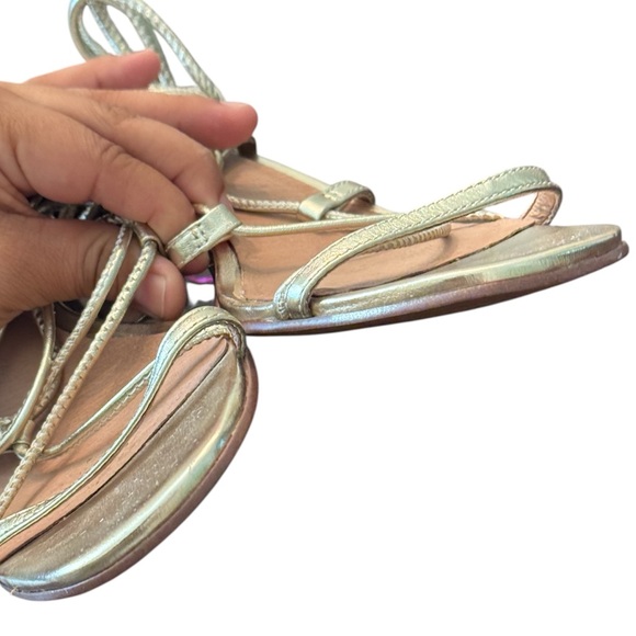 Madewell The Jeanine Lace-Up Sandal in Metallic Leather - Picture 8 of 8